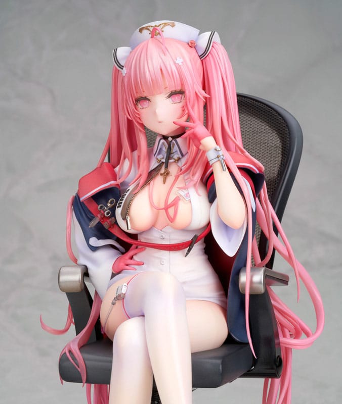 Azur Lane PVC Statue 1/7 Perseus Nursery Unfamiliar Duties Ver. 21 cm - Versand: 5-7 Tage nach Bestellung