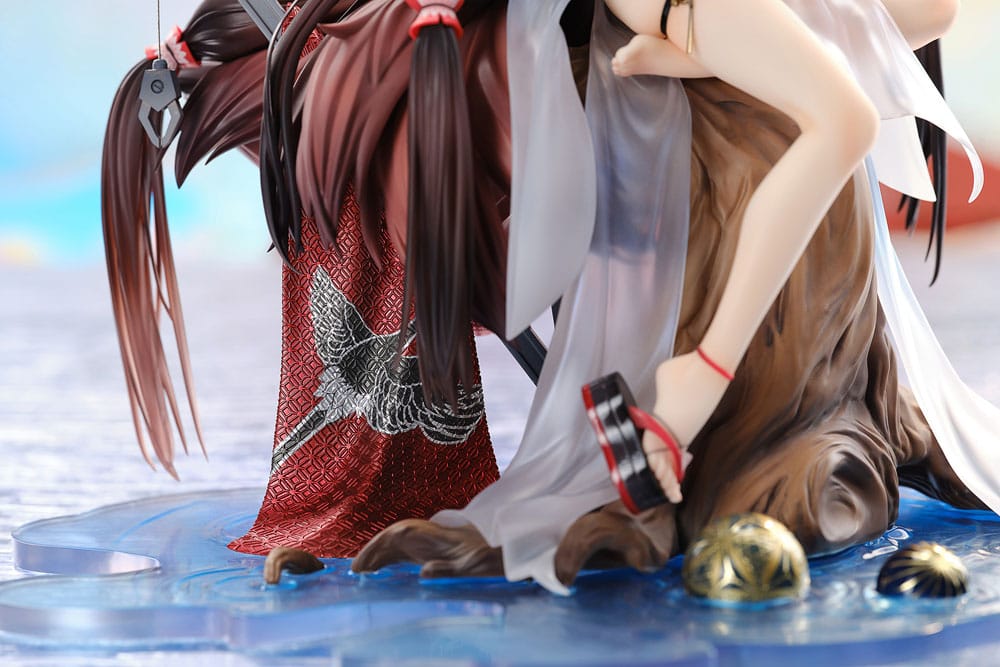 Azur Lane PVC Statue 1/7 Amagi Wending Waters Serene Lotus Ver. 25 cm - Versand: 5-7 Tage nach Bestellung