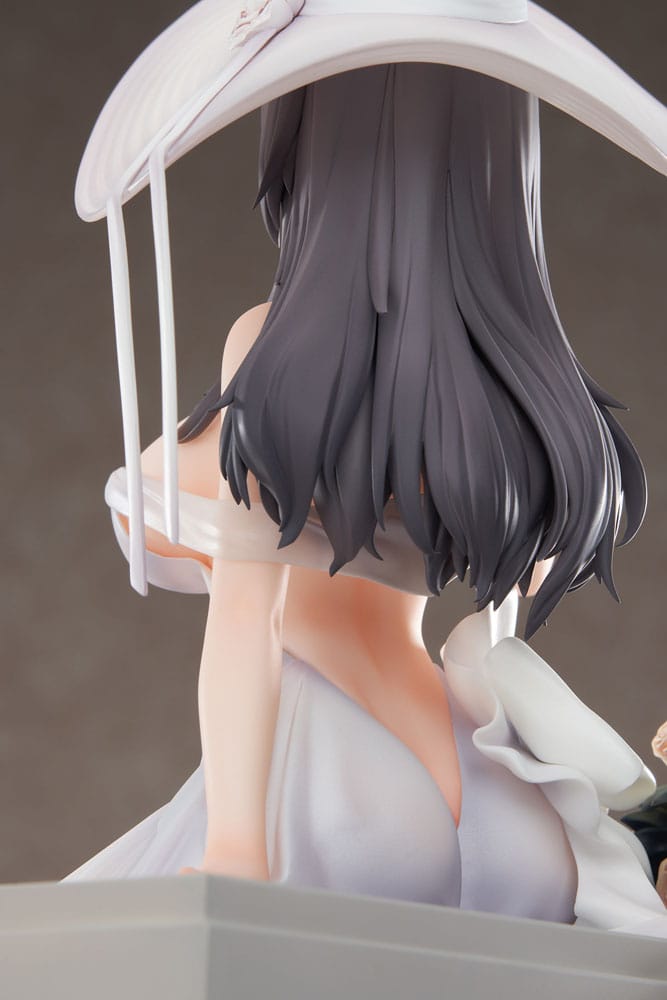 Azur Lane PVC Statue 1/7 Charybdis Brilliant Belle Ver. 27 cm - Preorder - ETA: 20.12.2025