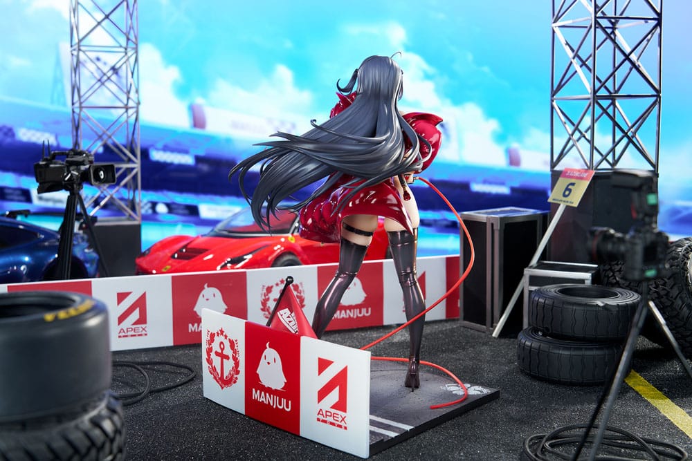 Azur Lane PVC Statue 1/7 Taihou Enraptured Companion Ver. 26 cm - Preorder - ETA: 25.10.2026