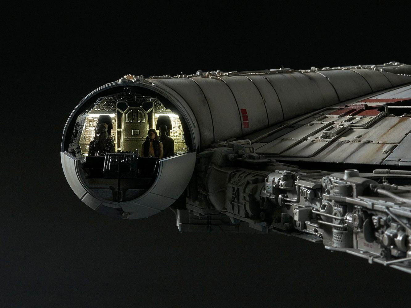 Star Wars Episode IV Perfect Grade Modellbausatz 1/72 Millennium Falke 48 cm - Preorder - ETA: 14.09.2025