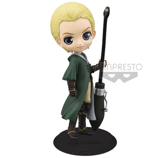 Harry Potter Q Posket Minifigur Draco Malfoy Quidditch Style Version A 14 cm - Versand: 5-7 Tage nach Bestellung