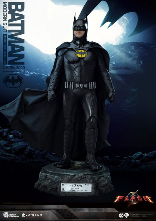 Batman Master Craft Statue Batman Modern Suit 42 cm - Versand: 5-7 Tage nach Bestellung