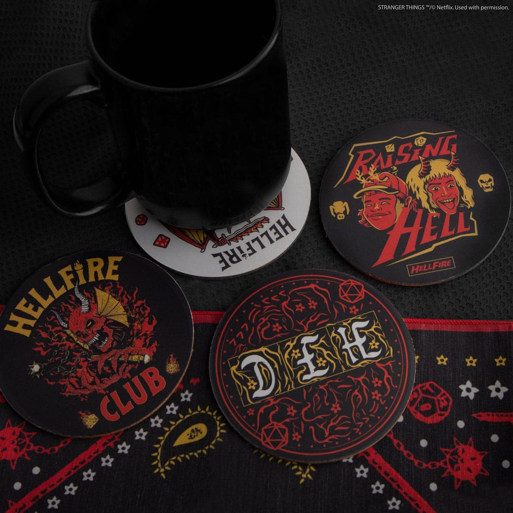 Stranger Things Untersetzer 4er-Pack Hellfire Club - Versand: 5-7 Tage nach Bestellung