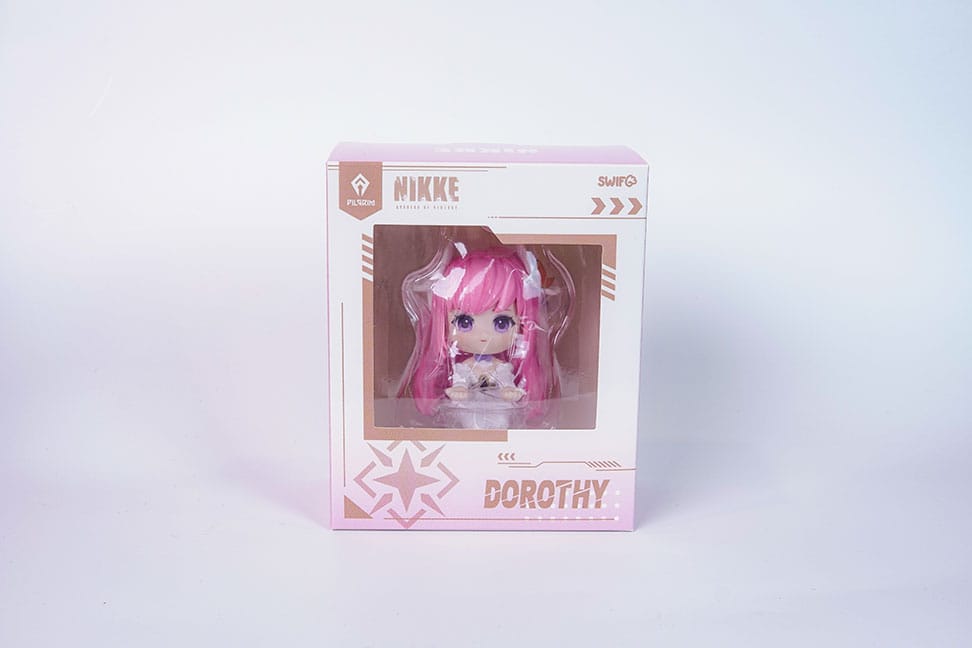 Goddess of Victory: Nikke Cup Noodle Holder PVC Statue Dorothy 9 cm - Versand: 5-7 Tage nach Bestellung