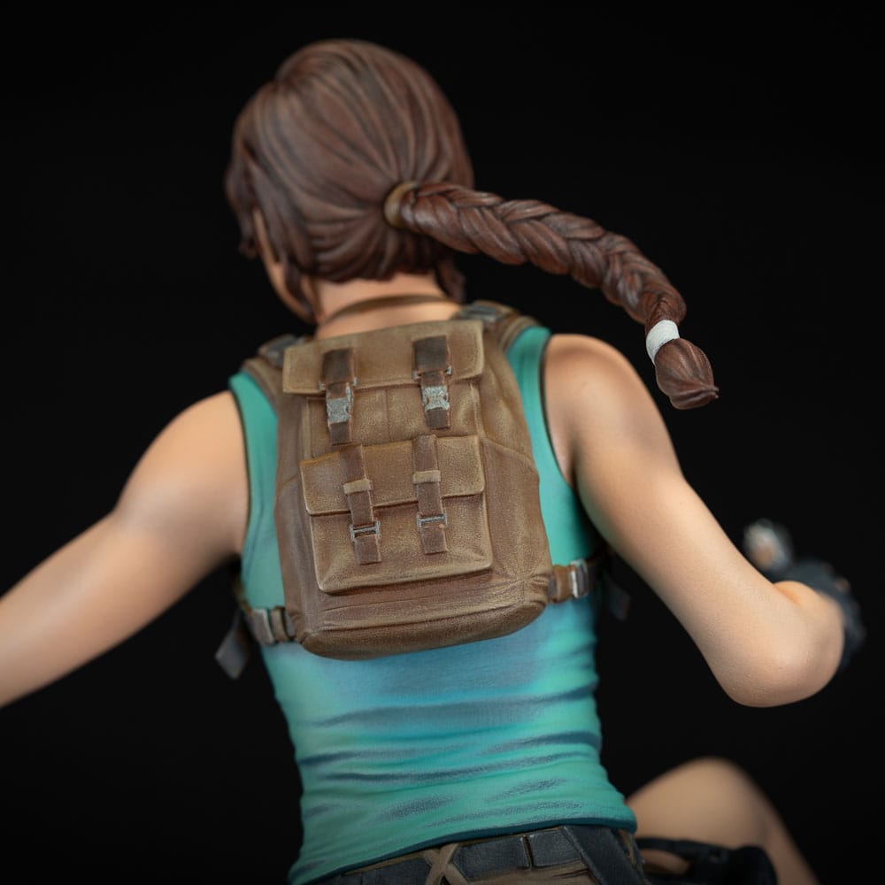 Tomb Raider PVC Statue Lara Croft 24 cm - Versand: 5-7 Tage nach Bestellung