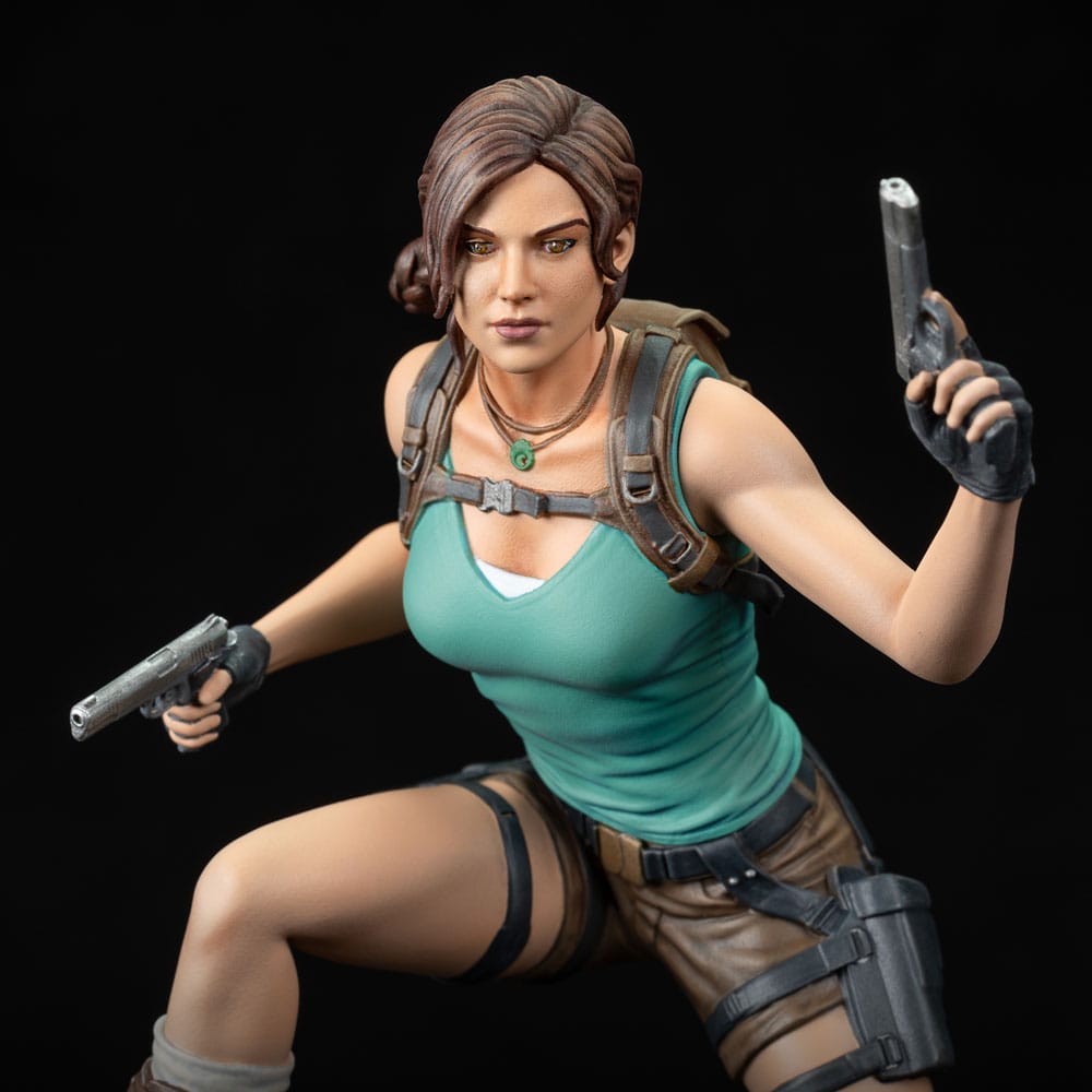 Tomb Raider PVC Statue Lara Croft 24 cm - Versand: 5-7 Tage nach Bestellung
