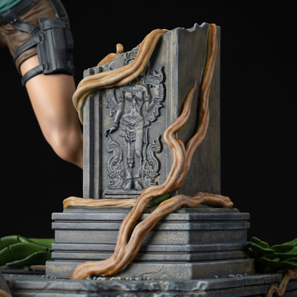 Tomb Raider PVC Statue Lara Croft 24 cm - Versand: 5-7 Tage nach Bestellung