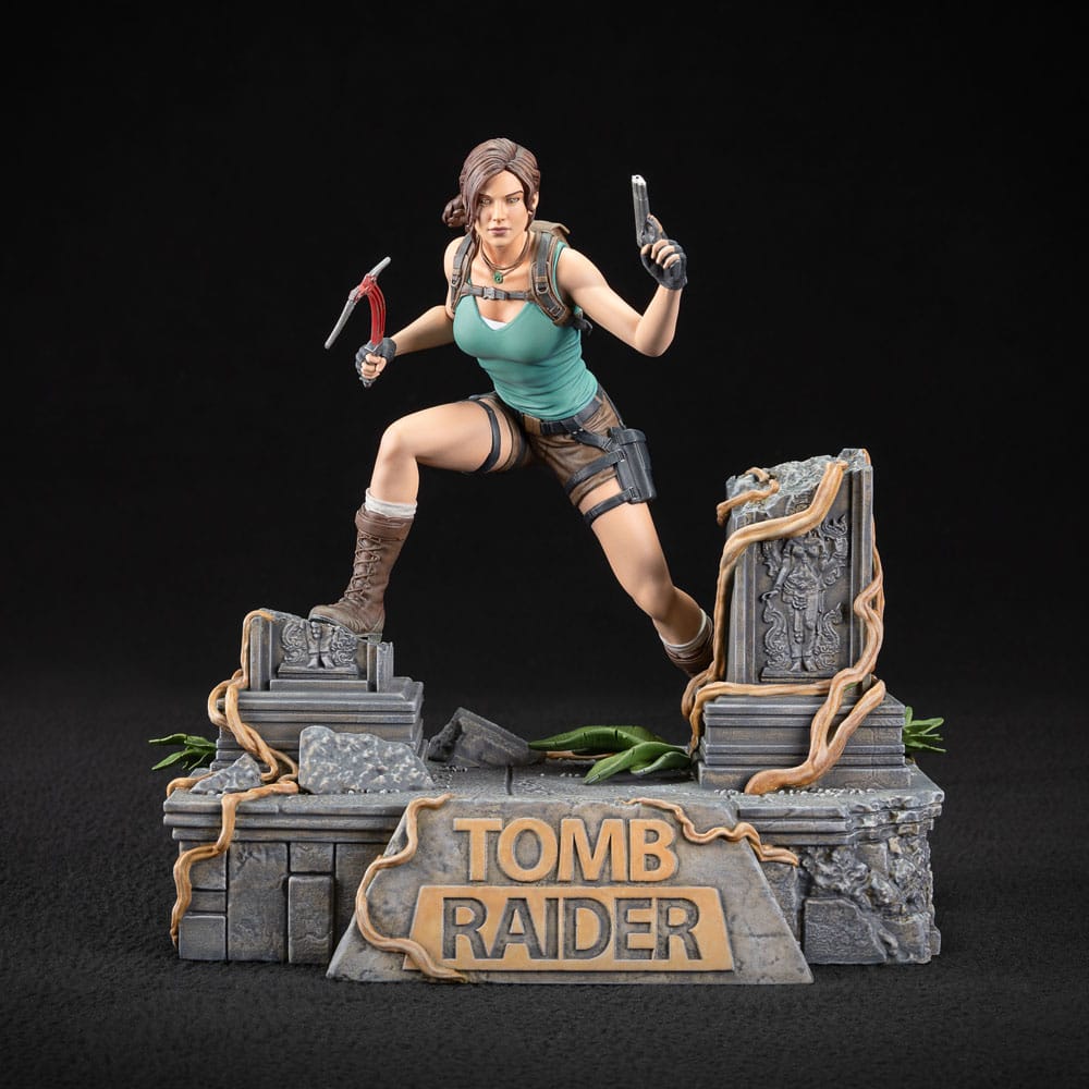 Tomb Raider PVC Statue Lara Croft 24 cm - Versand: 5-7 Tage nach Bestellung