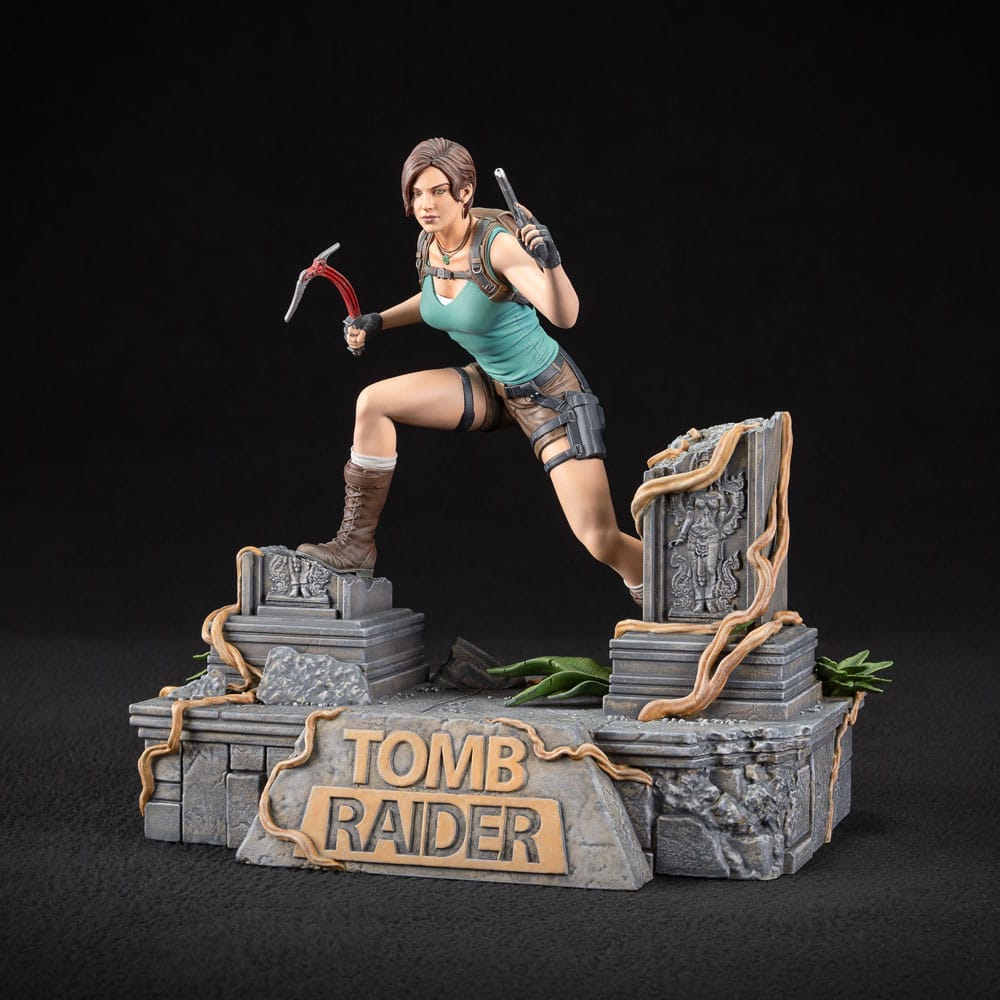 Tomb Raider PVC Statue Lara Croft 24 cm - Versand: 5-7 Tage nach Bestellung