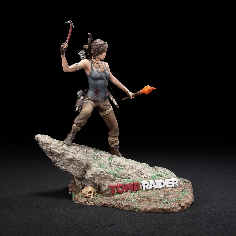Tomb Raider PVC Statue Lara Croft Survivor Era 33 cm - Preorder - ETA: 20.11.2025