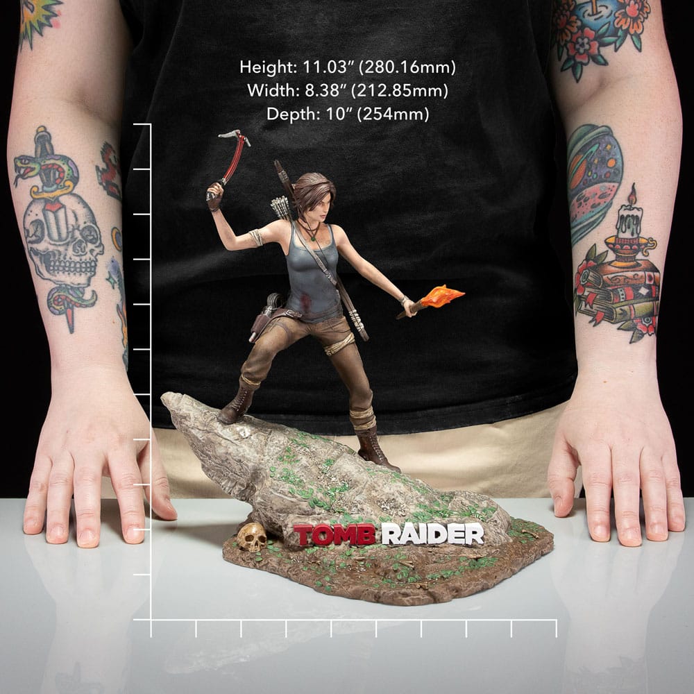 Tomb Raider PVC Statue Lara Croft Survivor Era 33 cm - Preorder - ETA: 20.11.2025