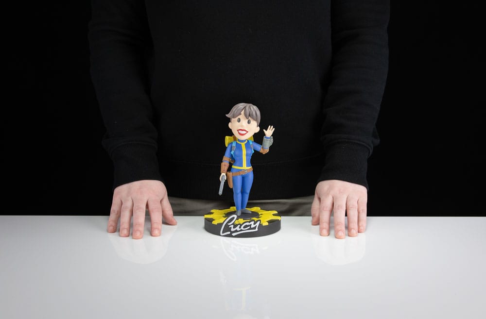 Fallout Vinyl Figur Lucy 20 cm - Preorder - ETA: 25.12.2025