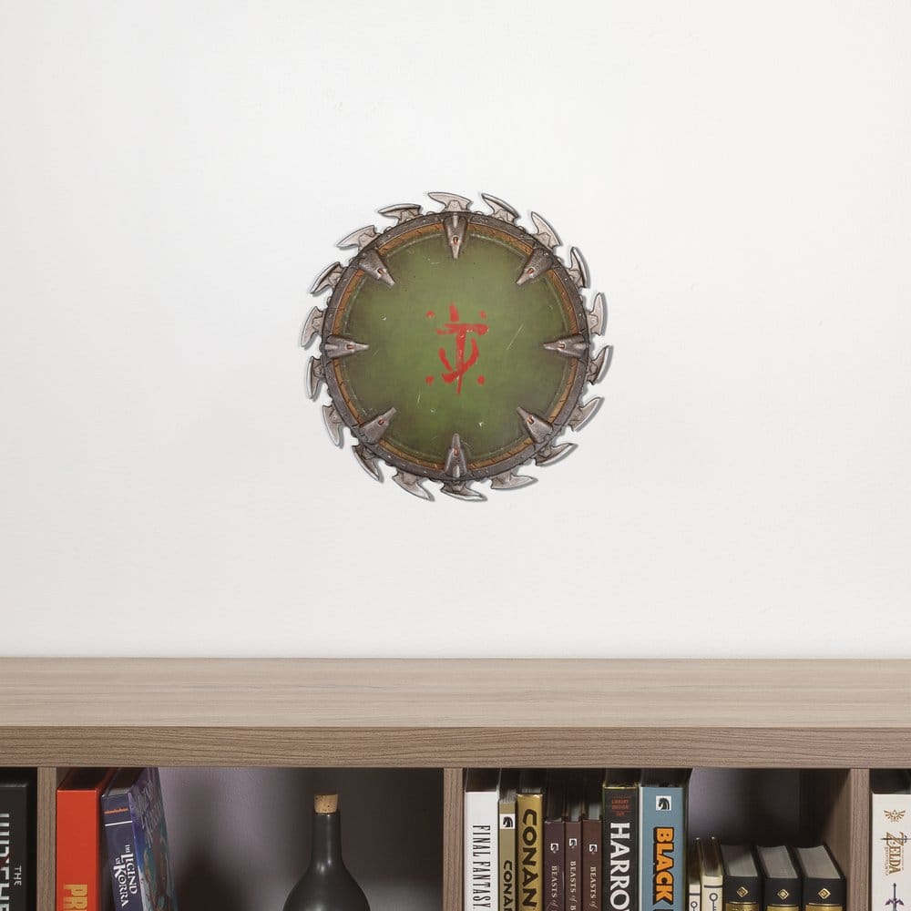 Doom: The Dark Ages Wand-Skulptur Shield Saw 25 x 25 cm - Preorder - ETA: 25.12.2026