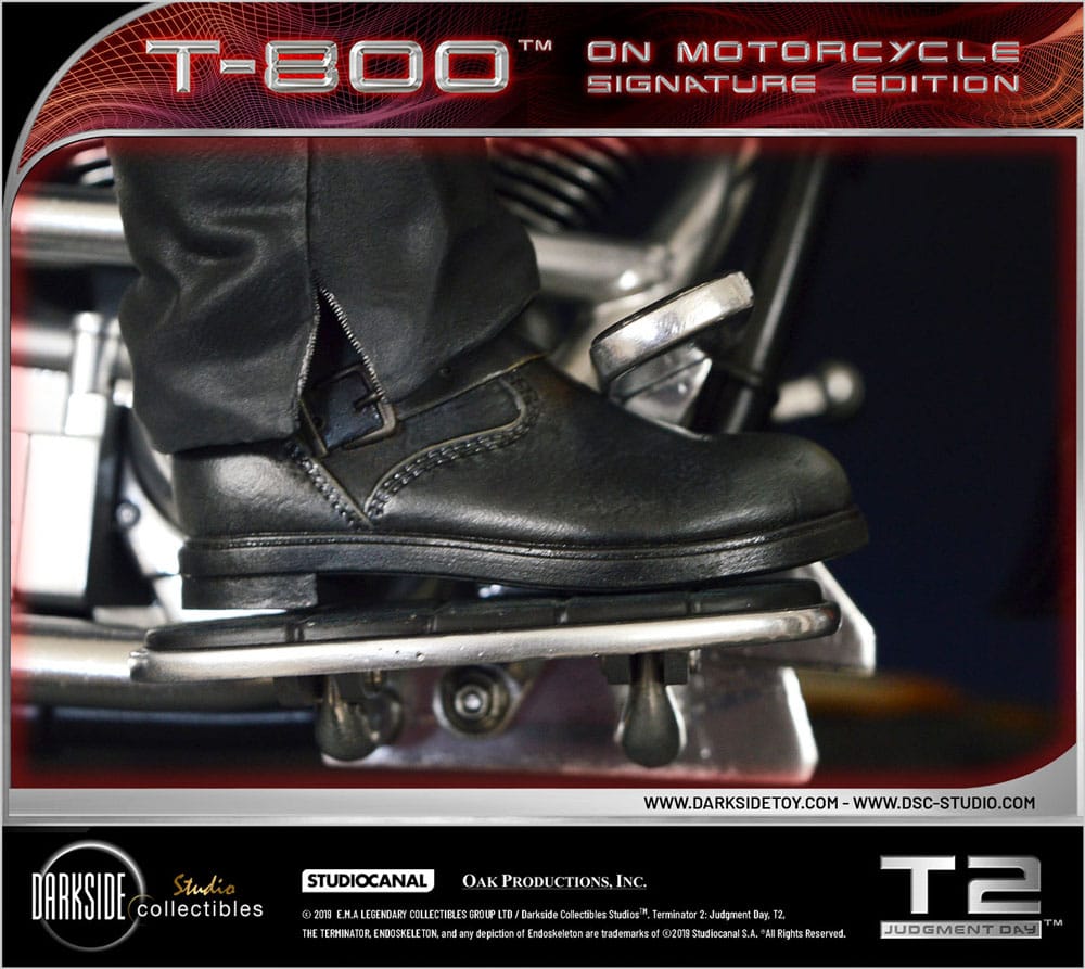 Terminator 2 Statue T-800 On Motorcycle Limited Signature Edition 70 cm - Preorder - ETA: 26.11.2025