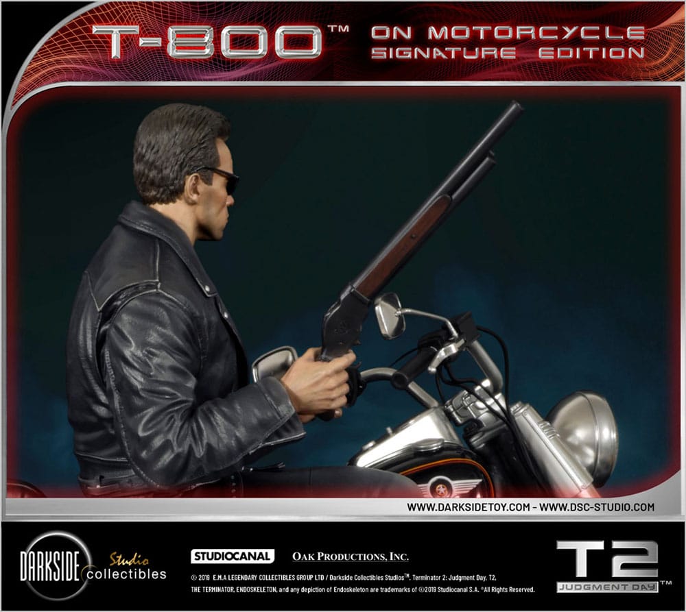 Terminator 2 Statue T-800 On Motorcycle Limited Signature Edition 70 cm - Preorder - ETA: 26.11.2025