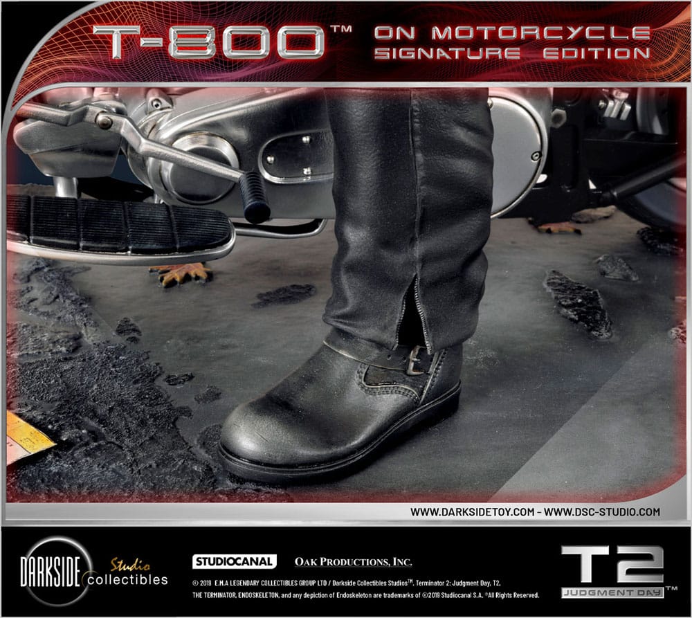 Terminator 2 Statue T-800 On Motorcycle Limited Signature Edition 70 cm - Preorder - ETA: 26.11.2025
