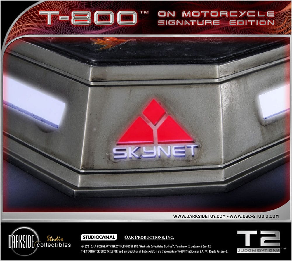 Terminator 2 Statue T-800 On Motorcycle Limited Signature Edition 70 cm - Preorder - ETA: 26.11.2025
