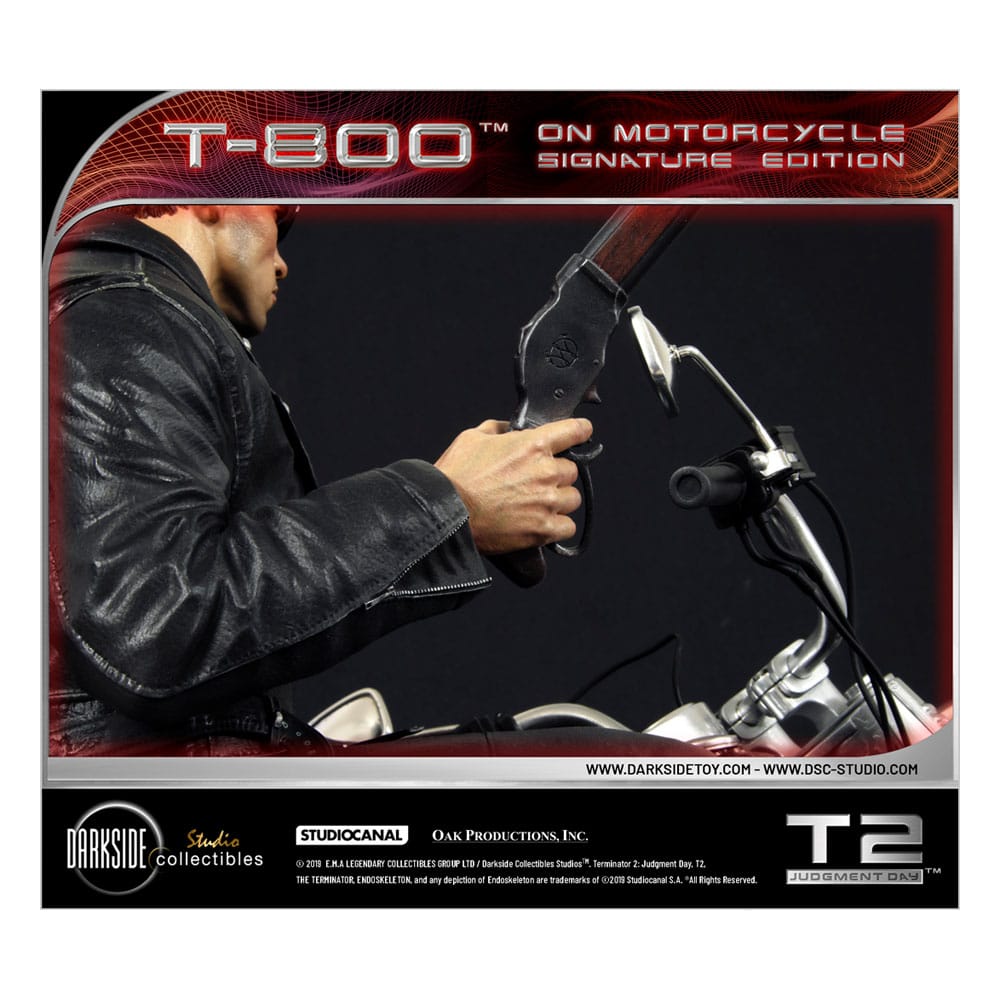 Terminator 2 Statue T-800 On Motorcycle Limited Signature Edition Exclusive 70 cm - Preorder - ETA: 26.11.2025