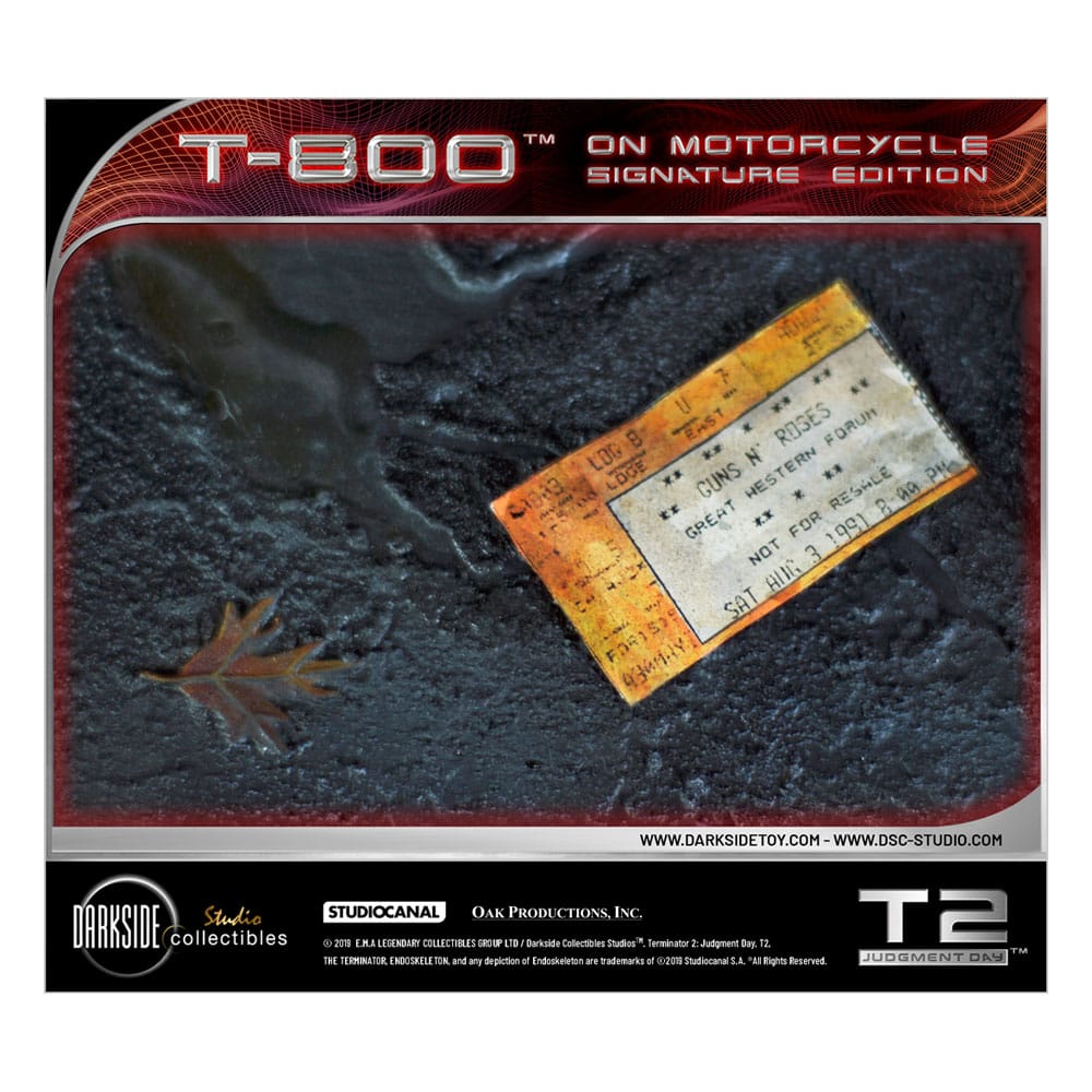 Terminator 2 Statue T-800 On Motorcycle Limited Signature Edition Exclusive 70 cm - Preorder - ETA: 26.11.2025