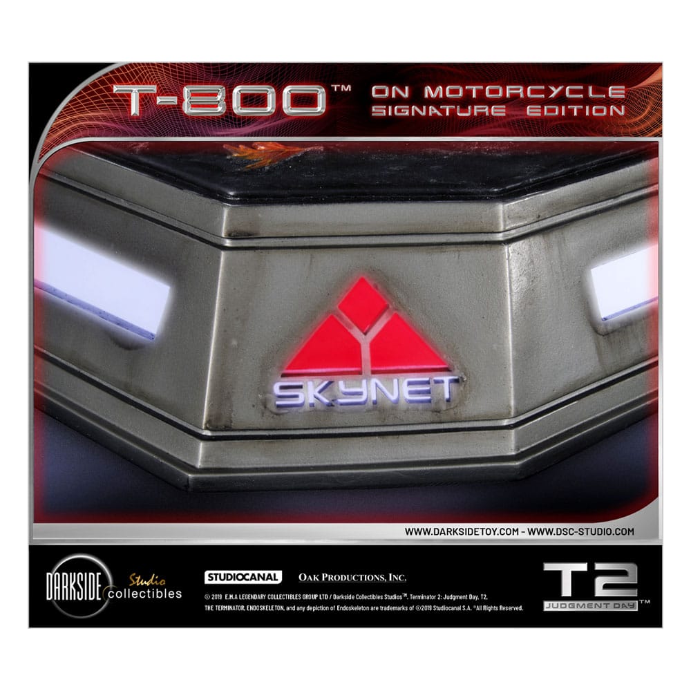 Terminator 2 Statue T-800 On Motorcycle Limited Signature Edition Exclusive 70 cm - Preorder - ETA: 26.11.2025