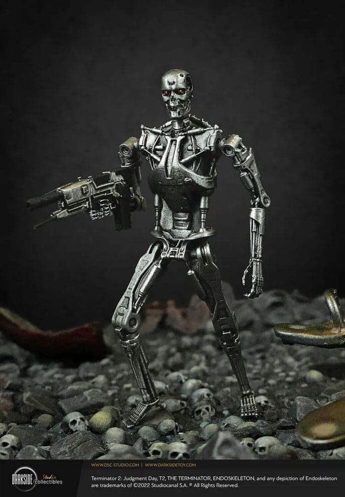 Terminator 2 Judgment Day Replik Aerial Hunter Killer 30th Anniversary Edition 60 cm - Preorder - ETA: 23.11.2025