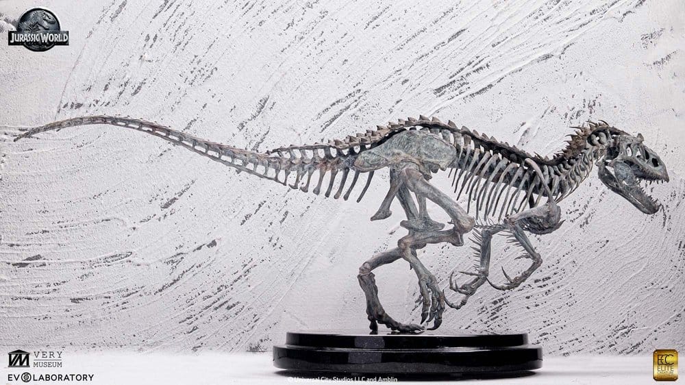 Jurassic World Statue 1/24 Indominus Rex Skeleton Bronze 24 cm - Preorder - ETA: 25.05.2027