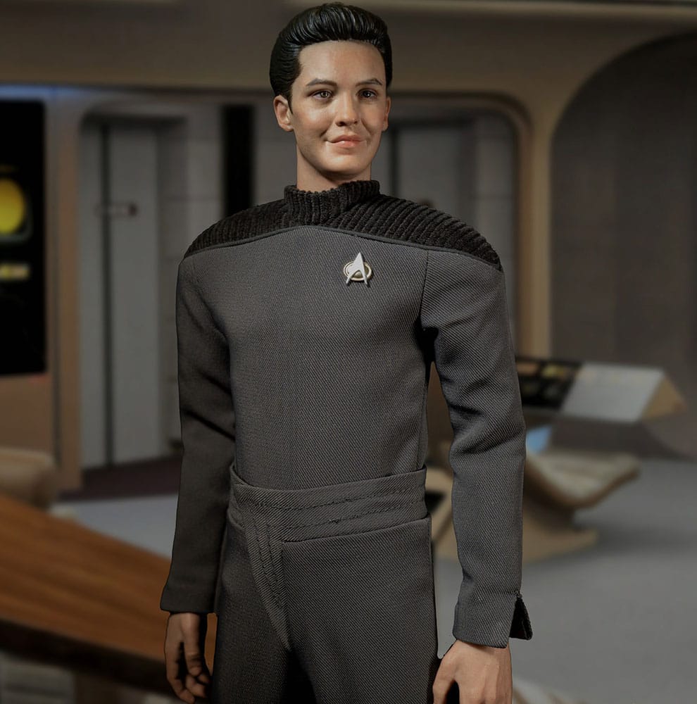 Raumschiff Enterprise - Das nächste Jahrhundert Actionfigur 1/6 Wesley Crusher 30 cm - Preorder - ETA: 30.10.2025
