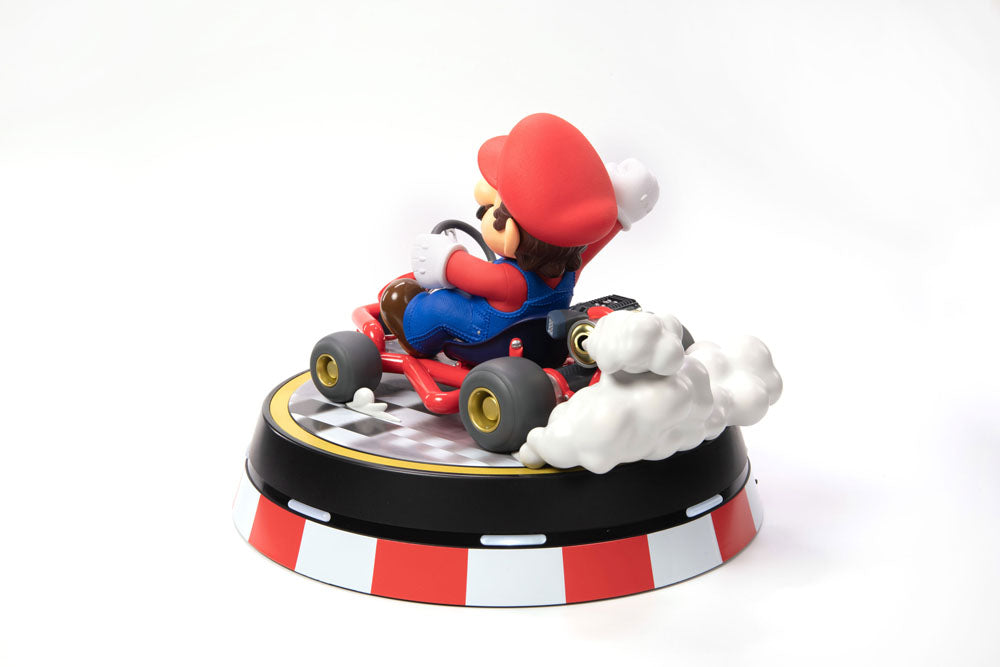 Mario Kart PVC Statue Mario Collector's Edition 22 cm - Preorder - ETA: 20.12.2025
