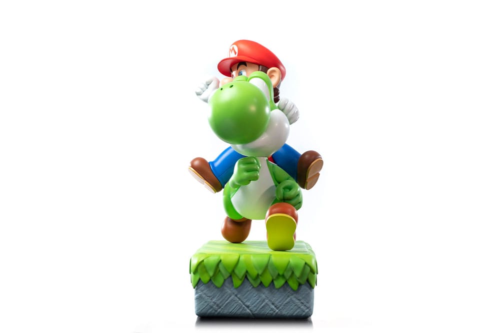 Super Mario Statue Mario & Yoshi Exclusive Edition 48 cm - Preorder - ETA: 25.11.2026