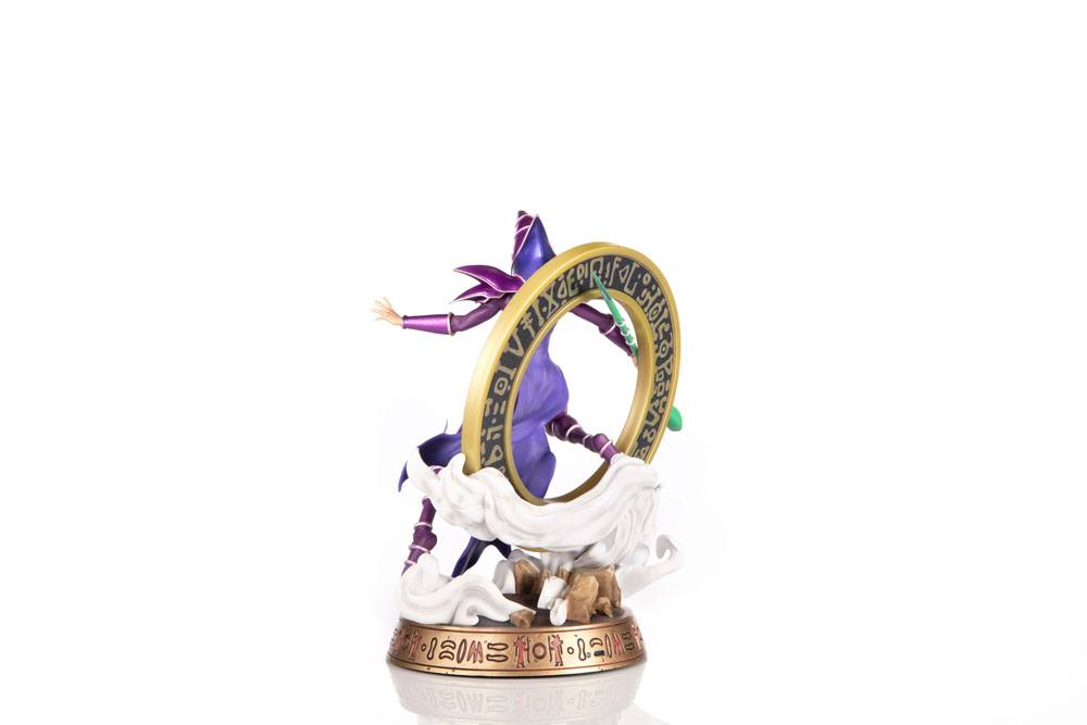 Yu-Gi-Oh! PVC Statue Dark Magician Purple Version 29 cm - Preorder - ETA: 11.09.2025