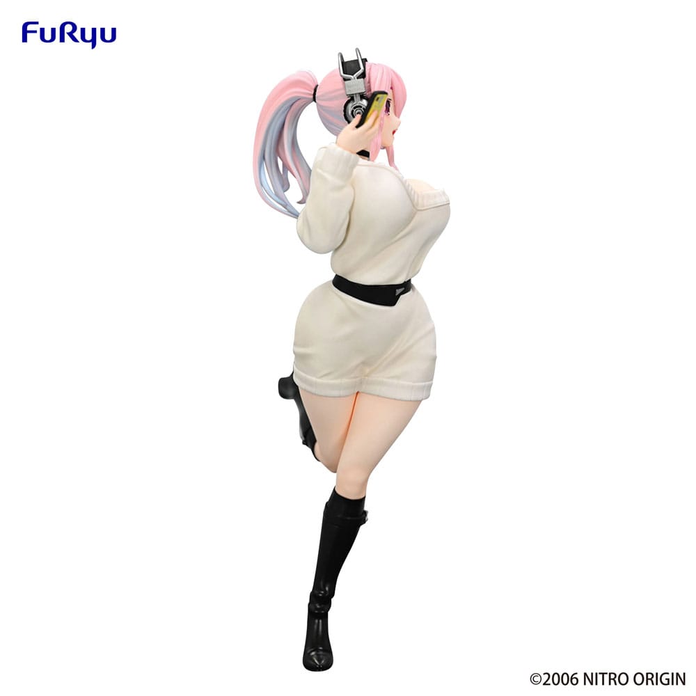 Super Sonico Trio-Try-iT PVC Statue Winter Memory Ver. 21 cm - Versand: 5-7 Tage nach Bestellung