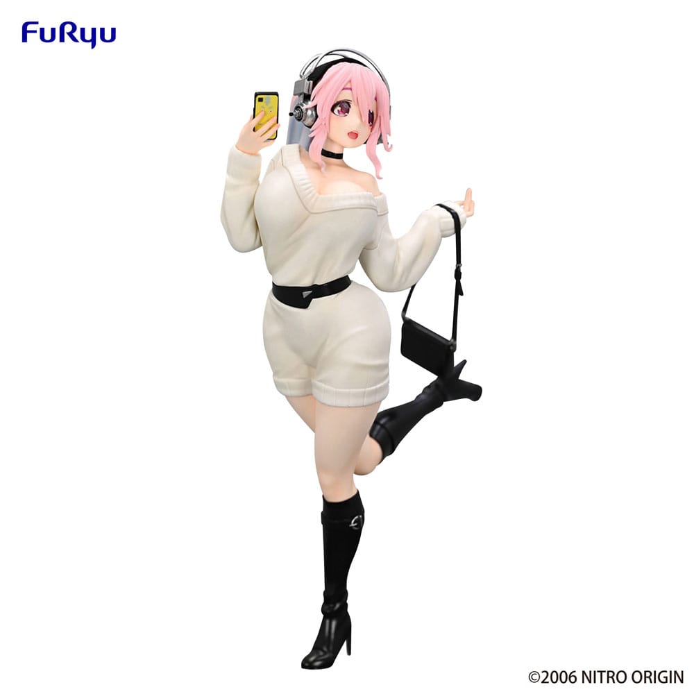Super Sonico Trio-Try-iT PVC Statue Winter Memory Ver. 21 cm - Versand: 5-7 Tage nach Bestellung