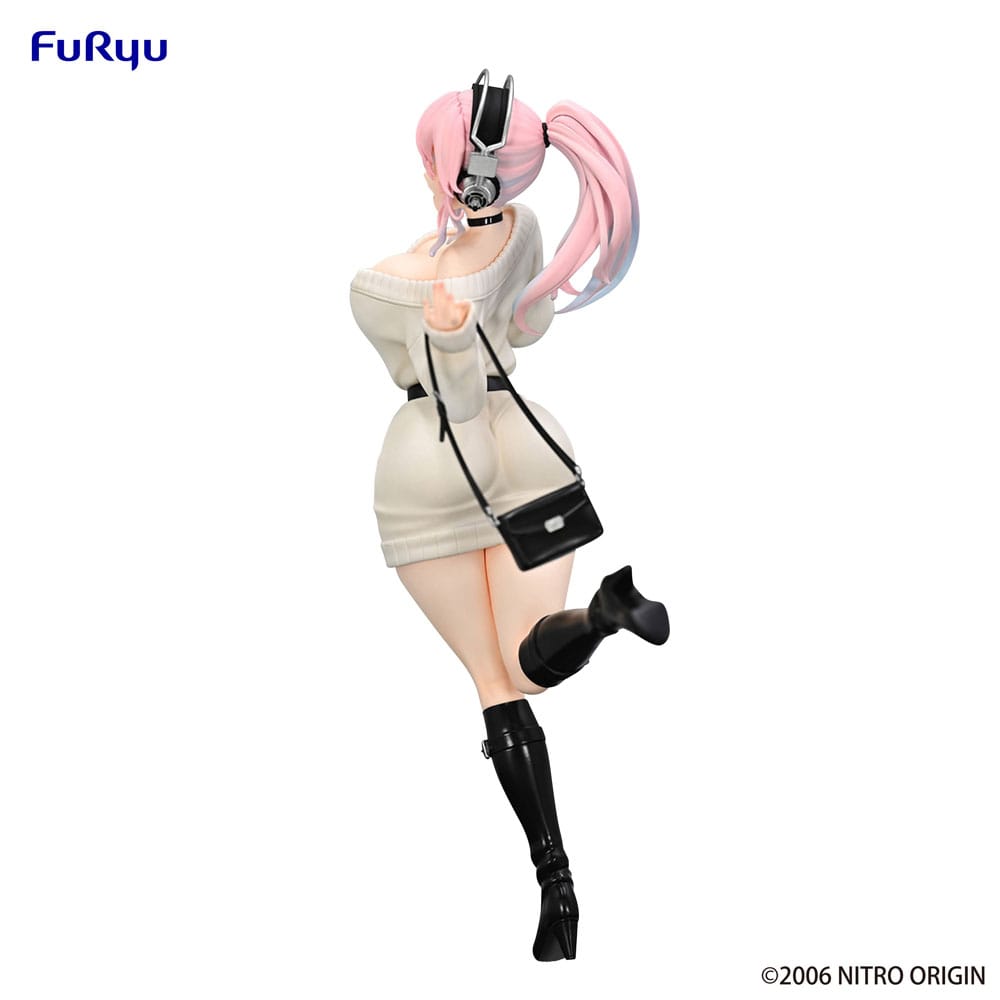 Super Sonico Trio-Try-iT PVC Statue Winter Memory Ver. 21 cm - Versand: 5-7 Tage nach Bestellung