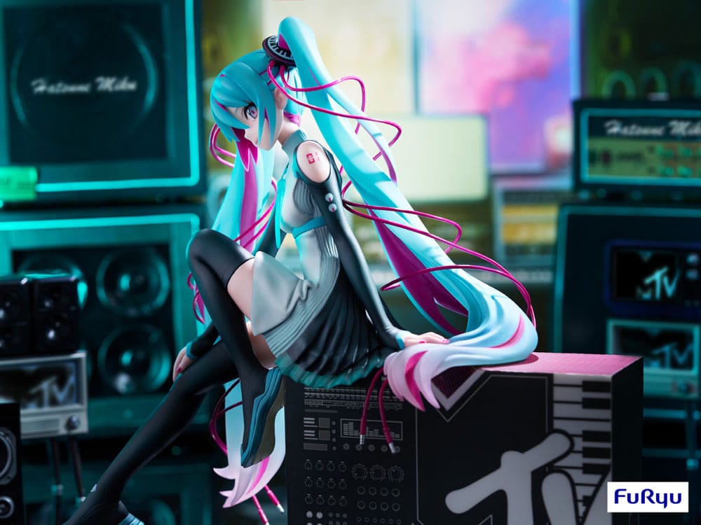 Hatsune Miku Statue 1/7 Hatsune Miku x MTV 20 cm - Versand: 5-7 Tage nach Bestellung