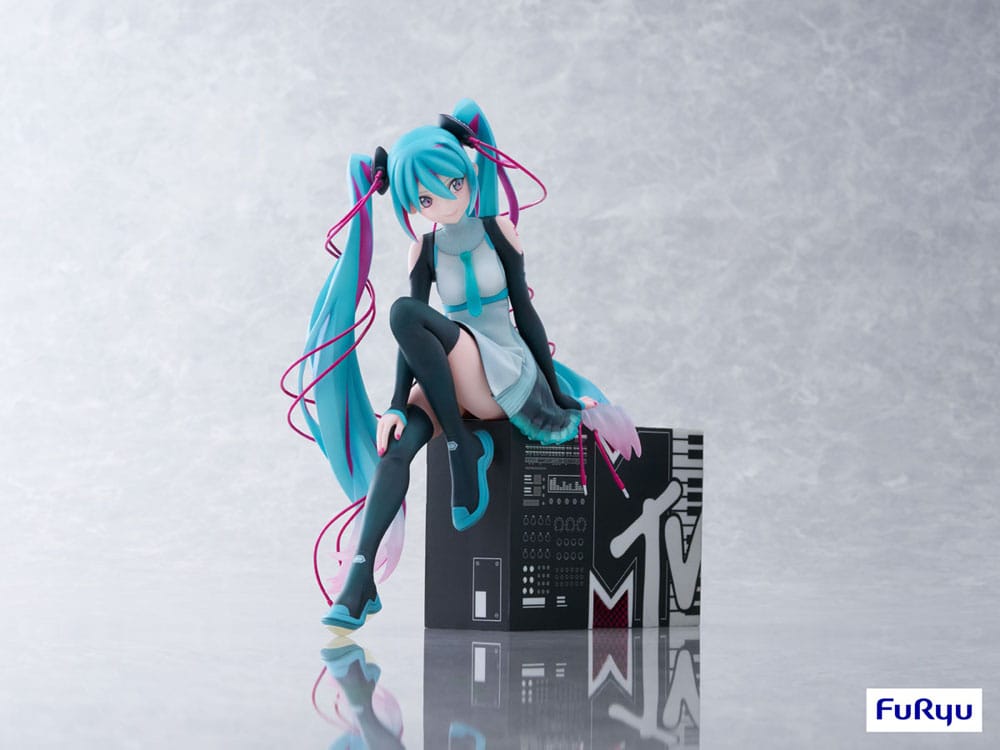 Hatsune Miku Statue 1/7 Hatsune Miku x MTV 20 cm - Versand: 5-7 Tage nach Bestellung