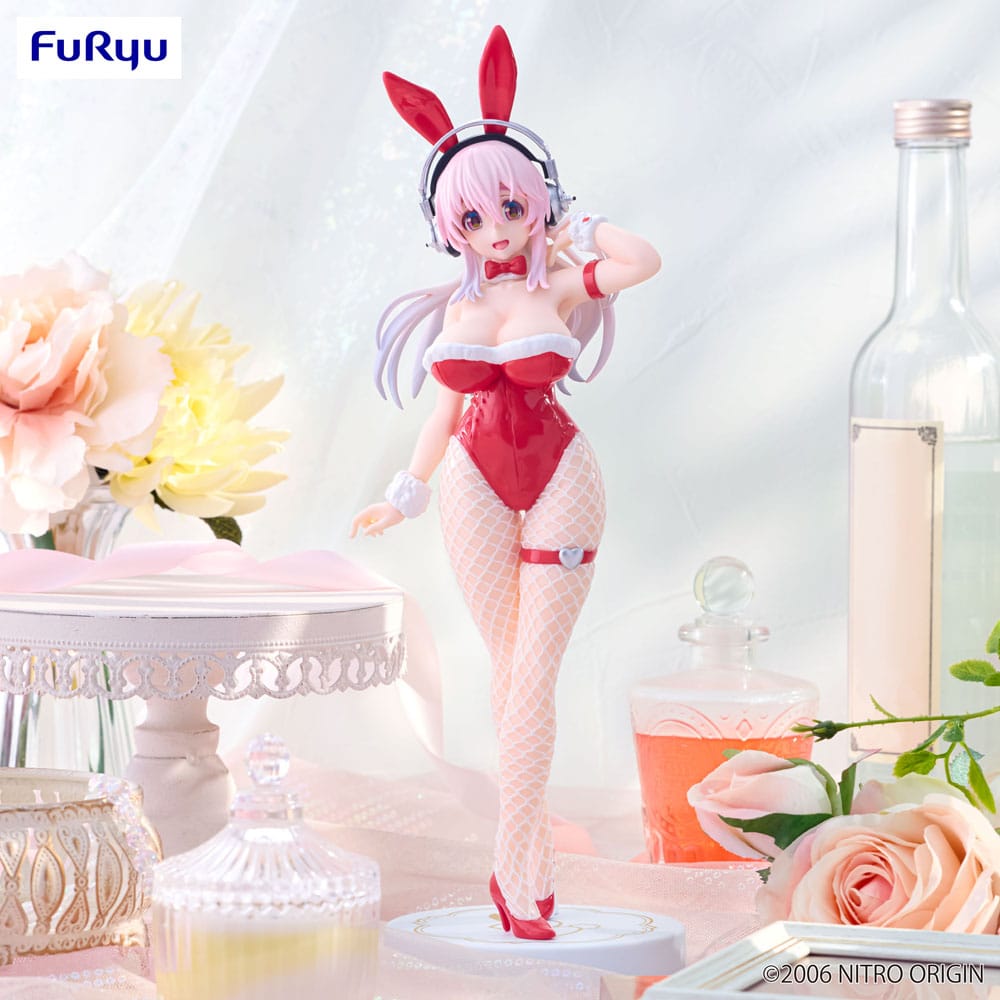 Super Sonico BiCute Bunnies PVC Statue Red Color Ver. 30 cm - Versand: 5-7 Tage nach Bestellung
