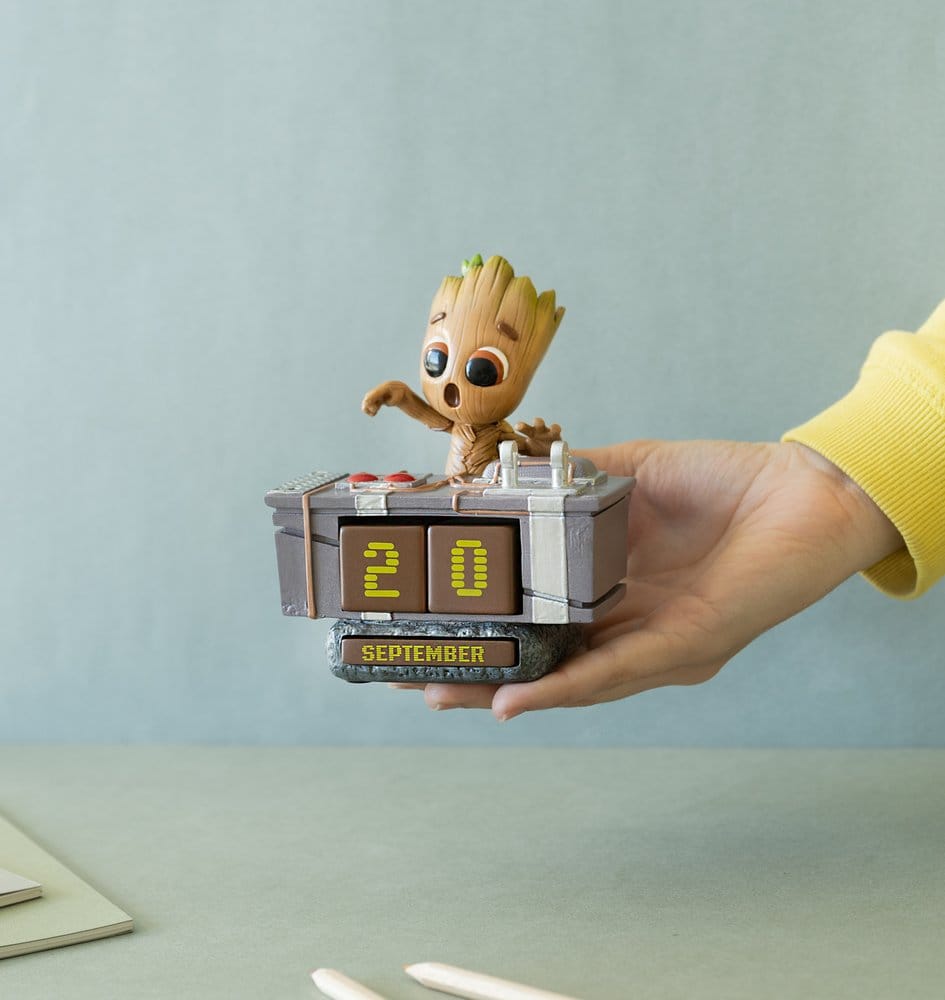 Marvel 3D Ewiger Kalender Groot Death Button 12 cm - Versand: 7 Tage nach Bestellung