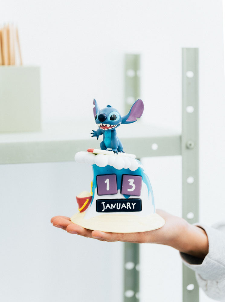 Stitch 3D Ewiger Kalender Surfer - Versand: 7 Tage nach Bestellung