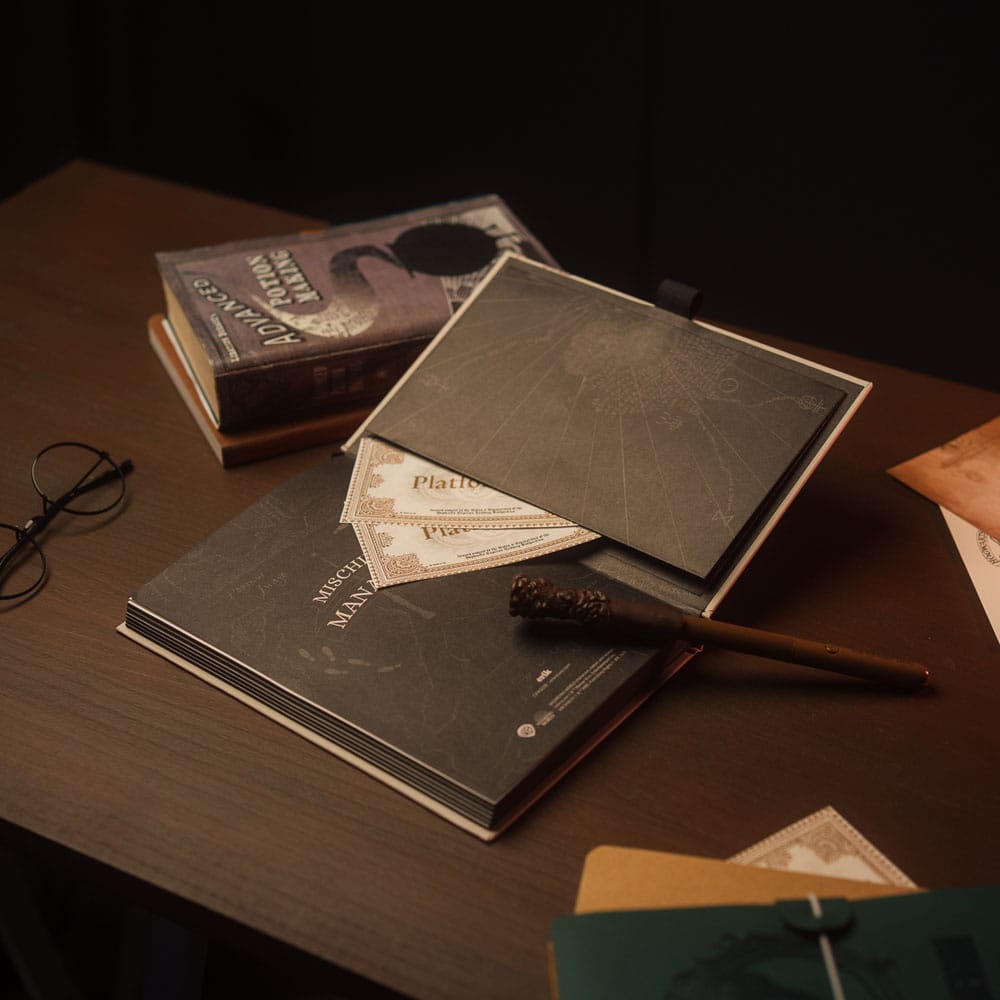 Harry Potter Premium Notizbuch A5 mit Licht Marauder's Map - Versand: 7 Tage nach Bestellung