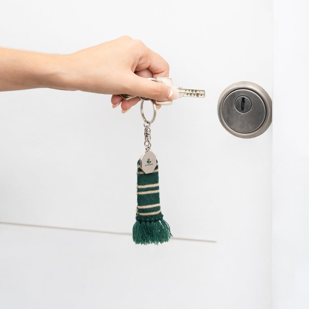 Harry Potter Schlüsselanhänger Slytherin Schal 15 cm - Preorder - ETA: 09.07.2026