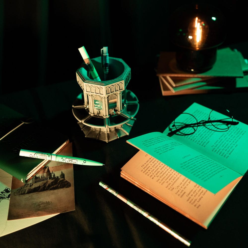 Harry Potter Stiftehalter inkl. Schreibset - Versand: 7 Tage nach Bestellung