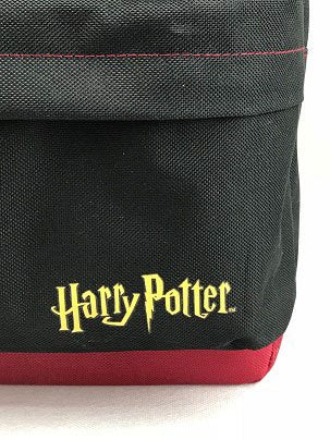 Harry Potter Rucksack Gryffindor Black Burgundy - Versand: 5-7 Tage nach Bestellung