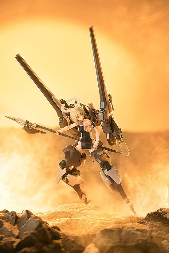 Hyper Body Actionfigur Charged Particle Cannon General-Purpose Fighter: Cuckoo 29 cm - Versand: 5-7 Tage nach Bestellung