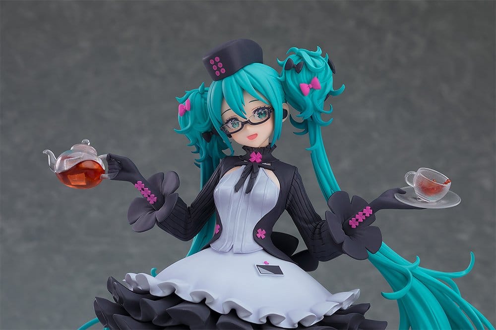 Character Vocal Series 01: Hatsune Miku Pop Up Parade Hatsune Miku: Glasses x Café Ver. 18 cm - Preorder - ETA: 25.11.2026