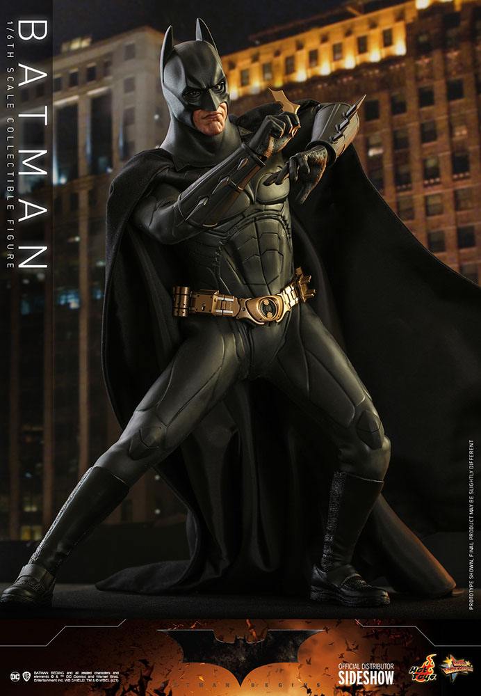 Batman Begins Movie Masterpiece Actionfigur 1/6 Batman Hot Toys Exclusive 32 cm - Versand: 5-7 Tage nach Bestellung