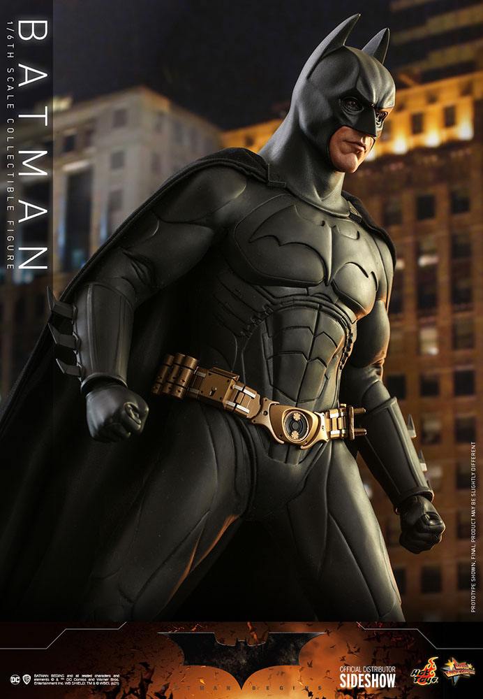 Batman Begins Movie Masterpiece Actionfigur 1/6 Batman Hot Toys Exclusive 32 cm - Versand: 5-7 Tage nach Bestellung