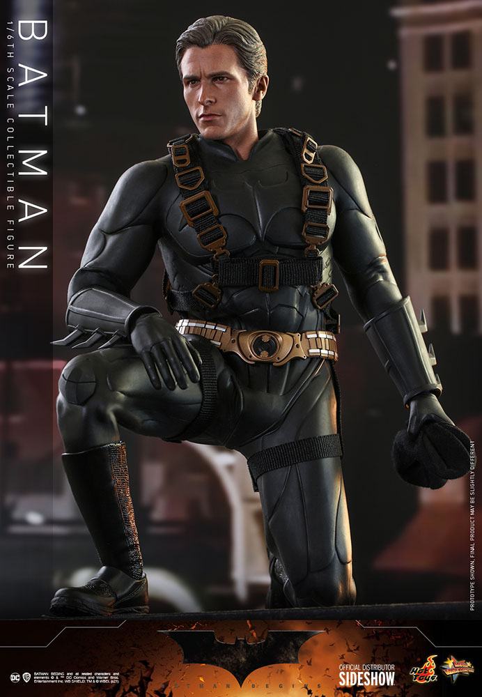 Batman Begins Movie Masterpiece Actionfigur 1/6 Batman Hot Toys Exclusive 32 cm - Versand: 5-7 Tage nach Bestellung