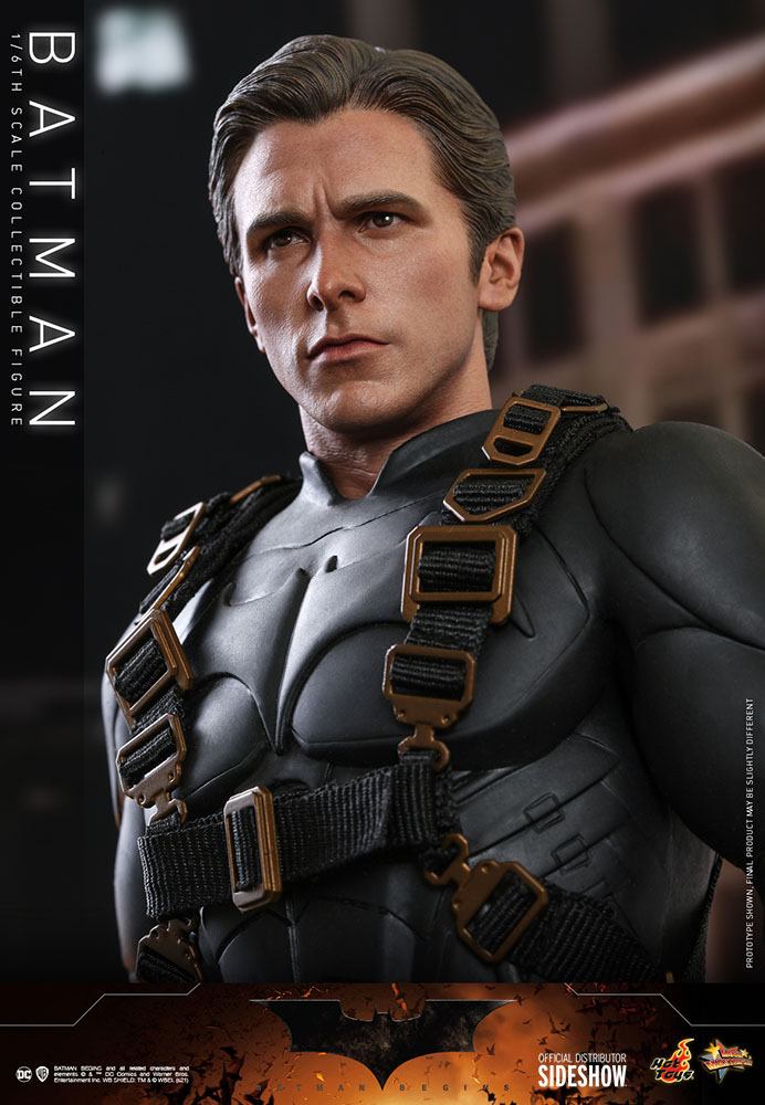 Batman Begins Movie Masterpiece Actionfigur 1/6 Batman Hot Toys Exclusive 32 cm - Versand: 5-7 Tage nach Bestellung