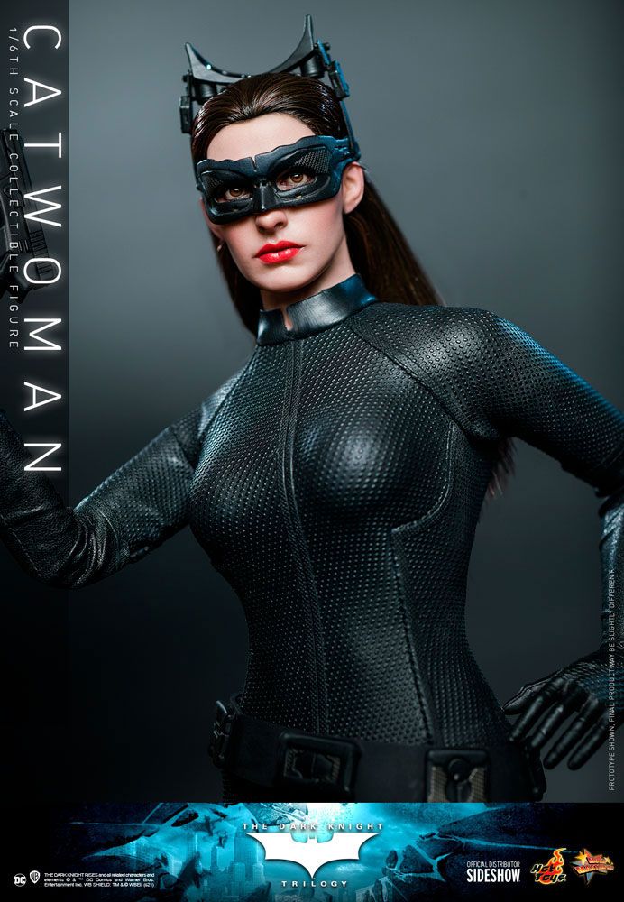 The Dark Knight Trilogy Movie Masterpiece Actionfigur 1/6 Catwoman 29 cm - Versand: 5-7 Tage nach Bestellung